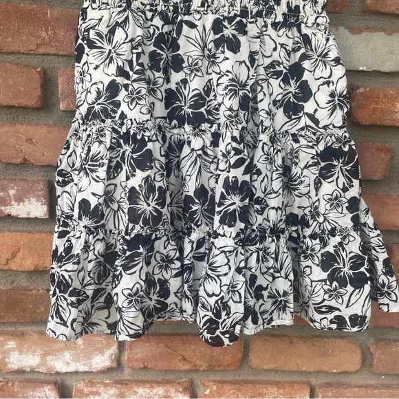 AE Outfitters Shoreline Smocked Floral Mini Dress Black/Cream Size Large - Picture 6 of 12